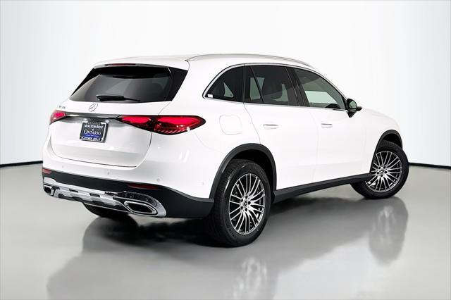 new 2025 Mercedes-Benz GLC 300 car, priced at $51,195