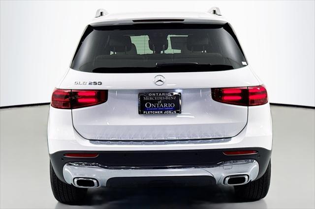 new 2025 Mercedes-Benz GLB 250 car, priced at $47,145