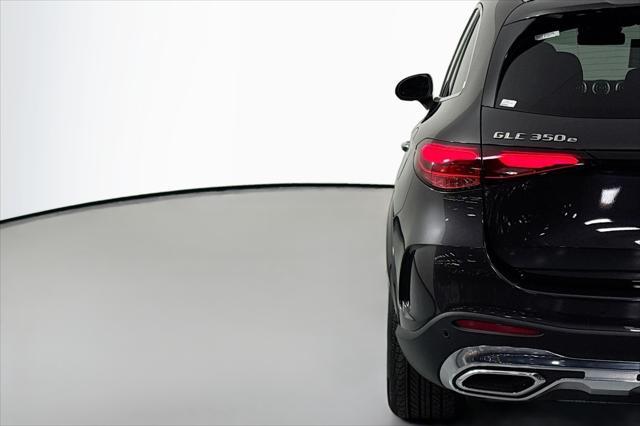 new 2025 Mercedes-Benz GLC 350e car, priced at $67,150