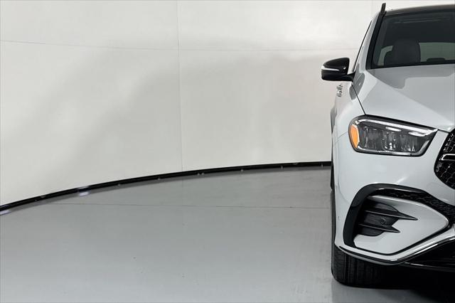 new 2025 Mercedes-Benz GLE 450 car, priced at $83,930