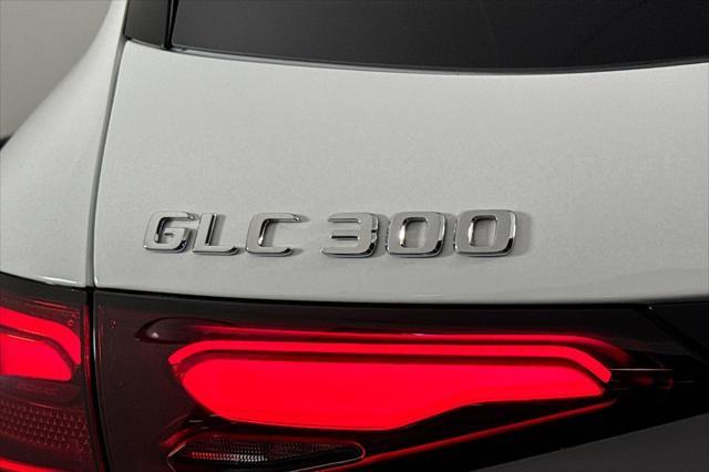 used 2025 Mercedes-Benz GLC 300 car
