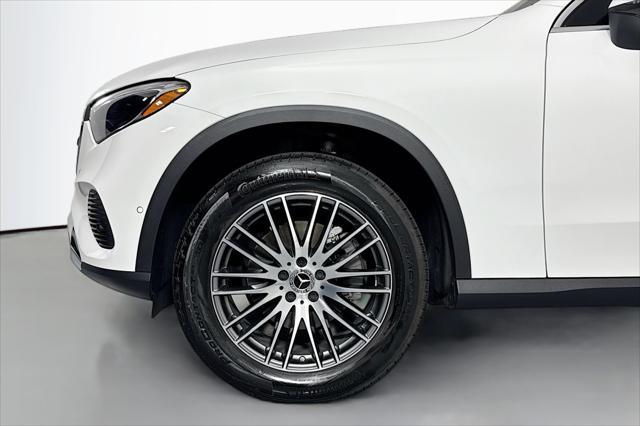 used 2025 Mercedes-Benz GLC 300 car
