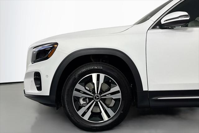 new 2025 Mercedes-Benz GLB 250 car, priced at $47,145
