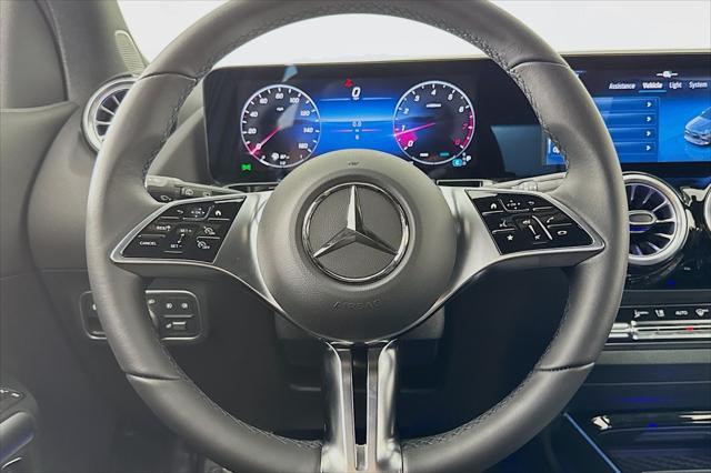 new 2025 Mercedes-Benz GLA 250 car, priced at $45,095