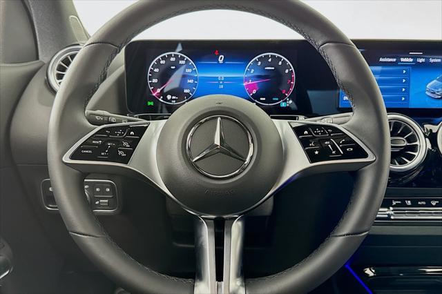 new 2025 Mercedes-Benz GLA 250 car, priced at $44,345