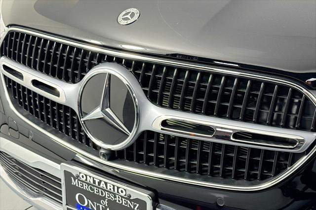 new 2025 Mercedes-Benz GLC 300 car, priced at $51,645