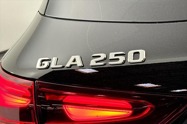 new 2025 Mercedes-Benz GLA 250 car, priced at $44,515