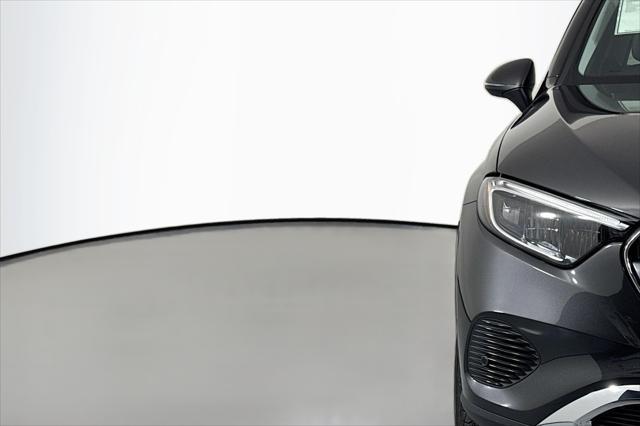 new 2025 Mercedes-Benz GLC 300 car, priced at $55,235