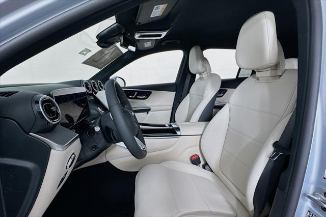 new 2025 Mercedes-Benz GLC 350e car, priced at $62,895