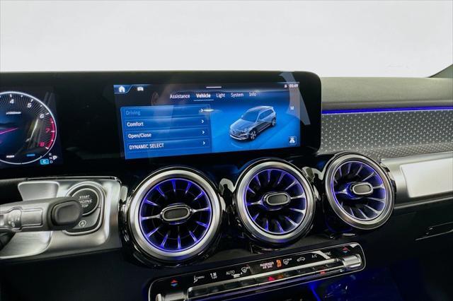 new 2025 Mercedes-Benz GLB 250 car, priced at $47,145