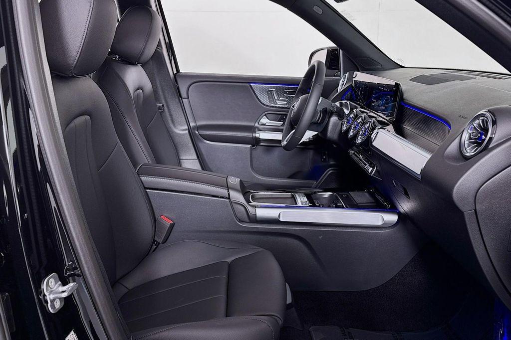 new 2025 Mercedes-Benz GLB 250 car, priced at $47,145