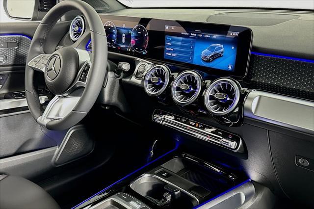 new 2025 Mercedes-Benz GLB 250 car, priced at $47,145