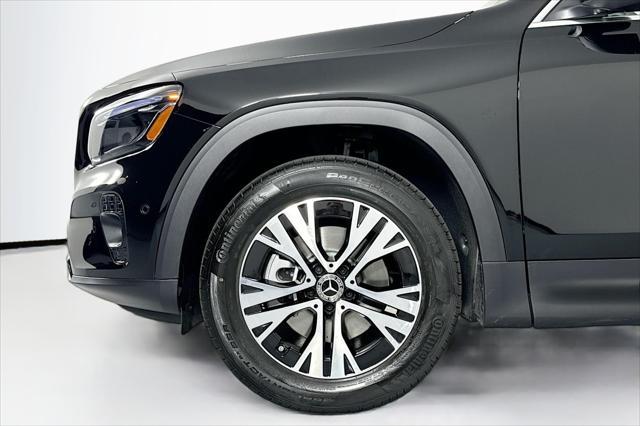 new 2025 Mercedes-Benz GLB 250 car, priced at $47,145