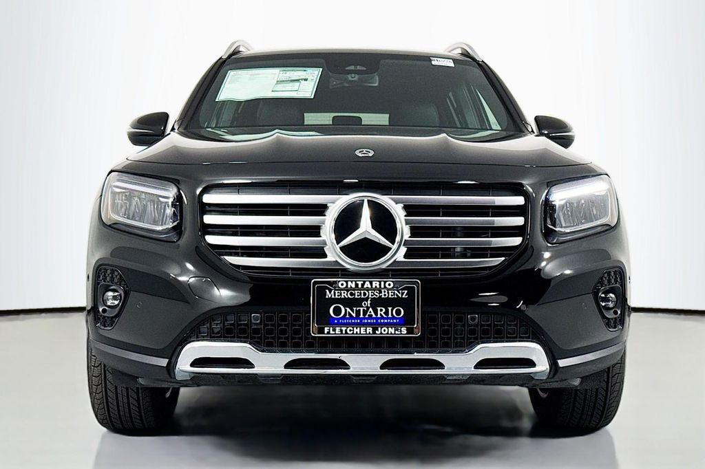 new 2025 Mercedes-Benz GLB 250 car, priced at $47,145
