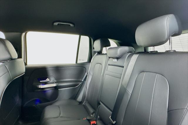 new 2025 Mercedes-Benz GLB 250 car, priced at $47,145