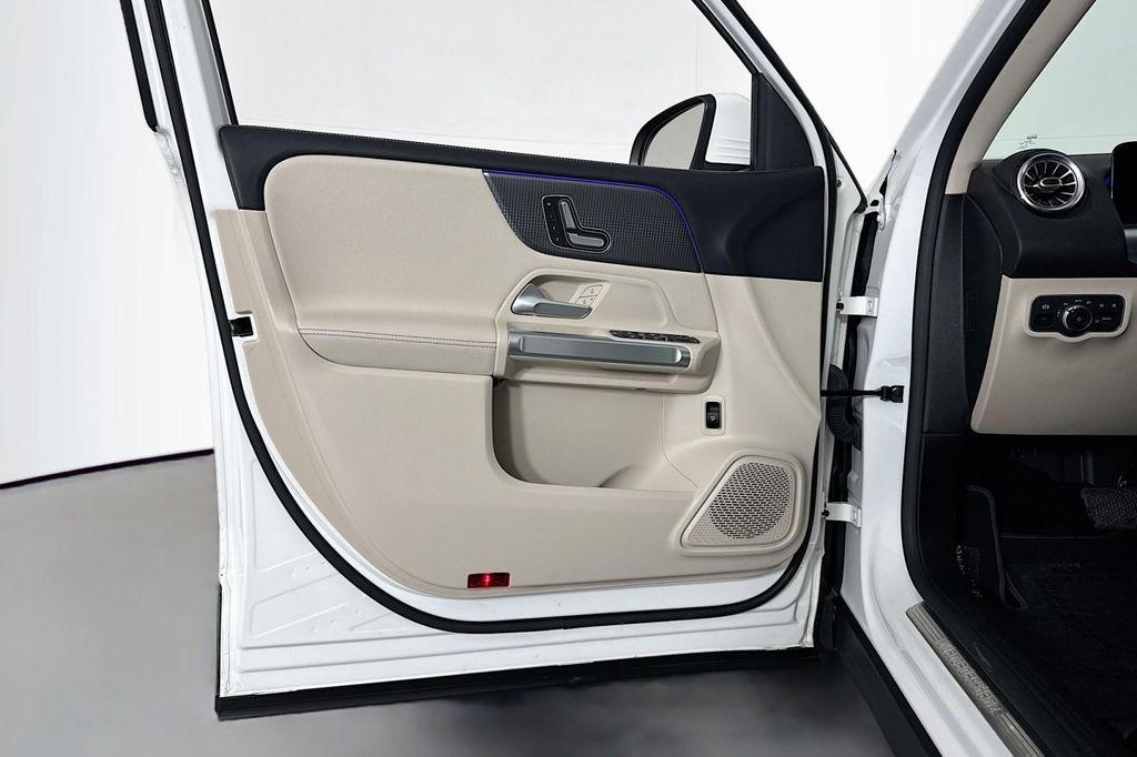 used 2021 Mercedes-Benz GLB 250 car, priced at $24,382