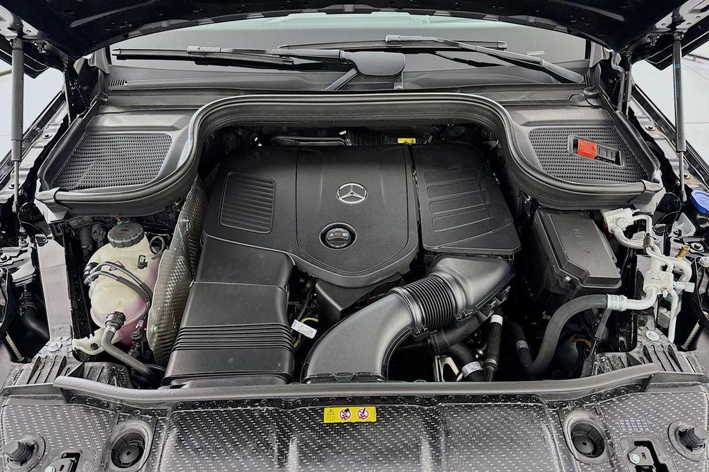 new 2026 Mercedes-Benz GLE 450e car, priced at $85,690