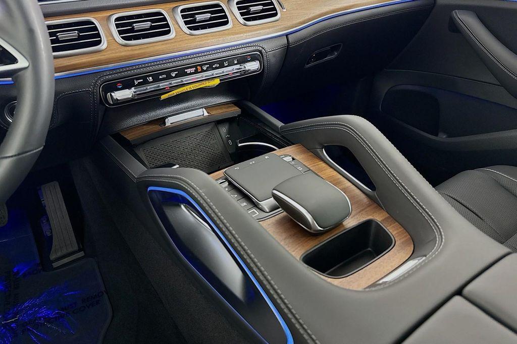 new 2026 Mercedes-Benz GLE 450e car, priced at $85,690