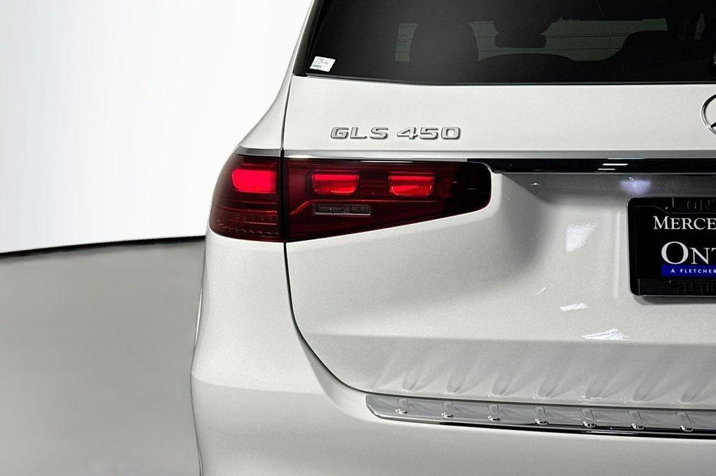 new 2026 Mercedes-Benz GLS 450 car, priced at $99,070