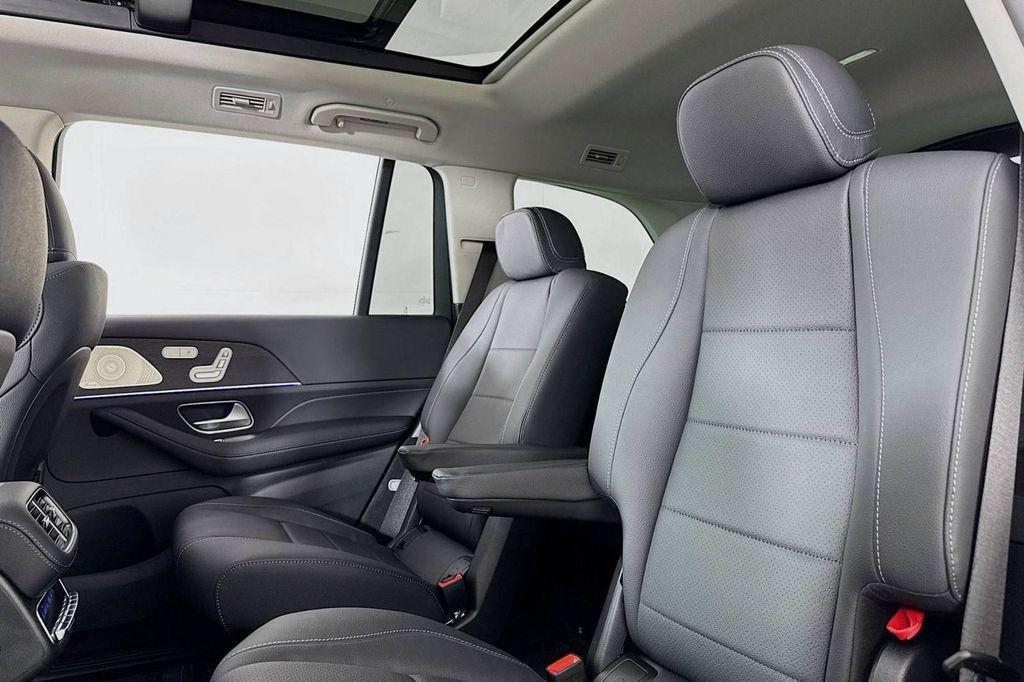 new 2026 Mercedes-Benz GLS 450 car, priced at $99,070
