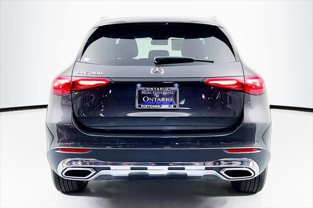 new 2025 Mercedes-Benz GLC 300 car, priced at $52,370