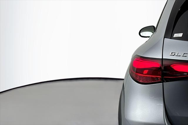 new 2025 Mercedes-Benz GLC 350e car, priced at $63,115
