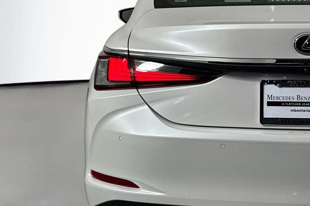 used 2023 Lexus ES 350 car, priced at $35,984