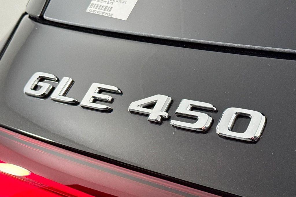 new 2026 Mercedes-Benz GLE 450 car, priced at $78,170