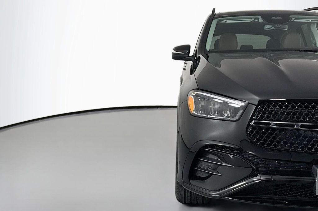 new 2026 Mercedes-Benz GLE 450 car, priced at $78,170