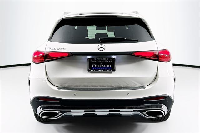 new 2025 Mercedes-Benz GLC 300 car, priced at $59,445