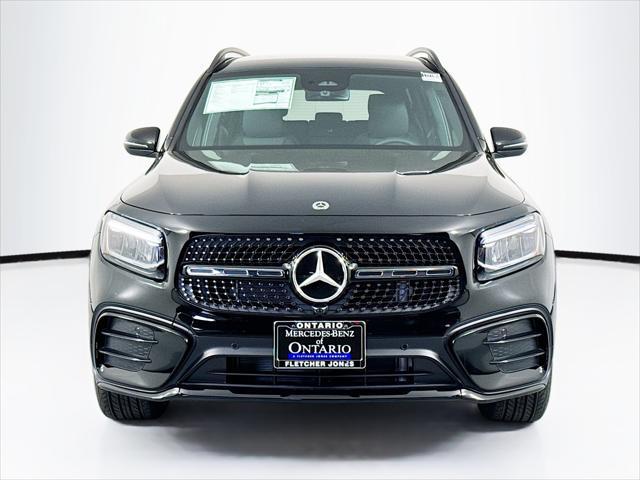 new 2024 Mercedes-Benz GLB 250 car, priced at $51,295