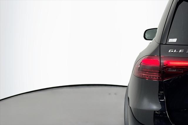 new 2025 Mercedes-Benz GLE 350 car, priced at $67,825