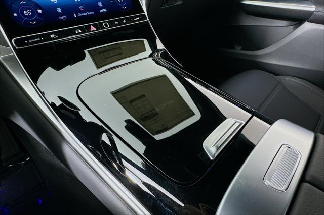 new 2025 Mercedes-Benz GLC 300 car, priced at $51,195