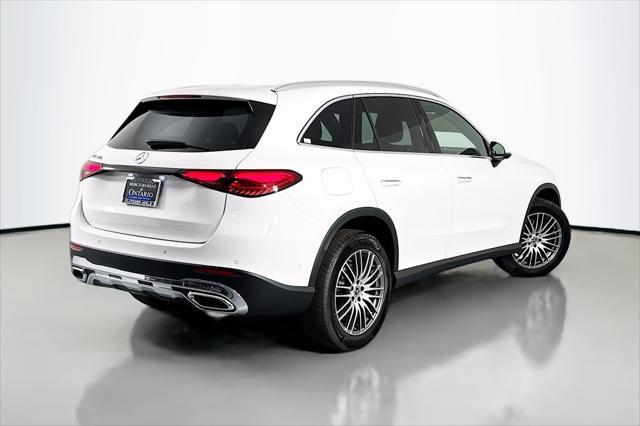 new 2025 Mercedes-Benz GLC 300 car, priced at $51,195