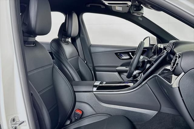 new 2025 Mercedes-Benz GLC 300 car, priced at $51,195