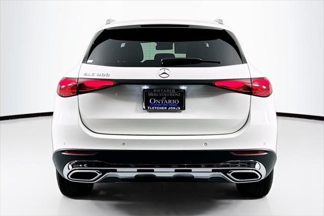 new 2025 Mercedes-Benz GLC 300 car, priced at $51,195