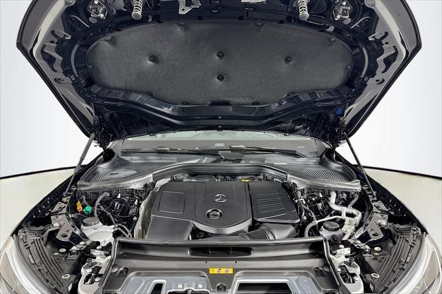 new 2025 Mercedes-Benz GLC 350e car, priced at $62,515