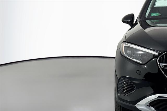new 2025 Mercedes-Benz GLC 350e car, priced at $62,515