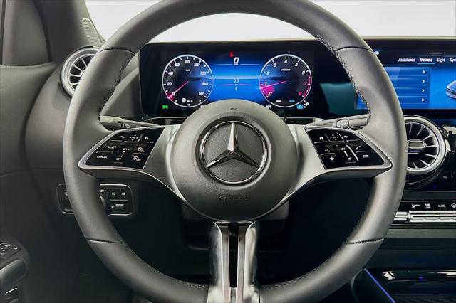 new 2025 Mercedes-Benz GLA 250 car, priced at $44,345