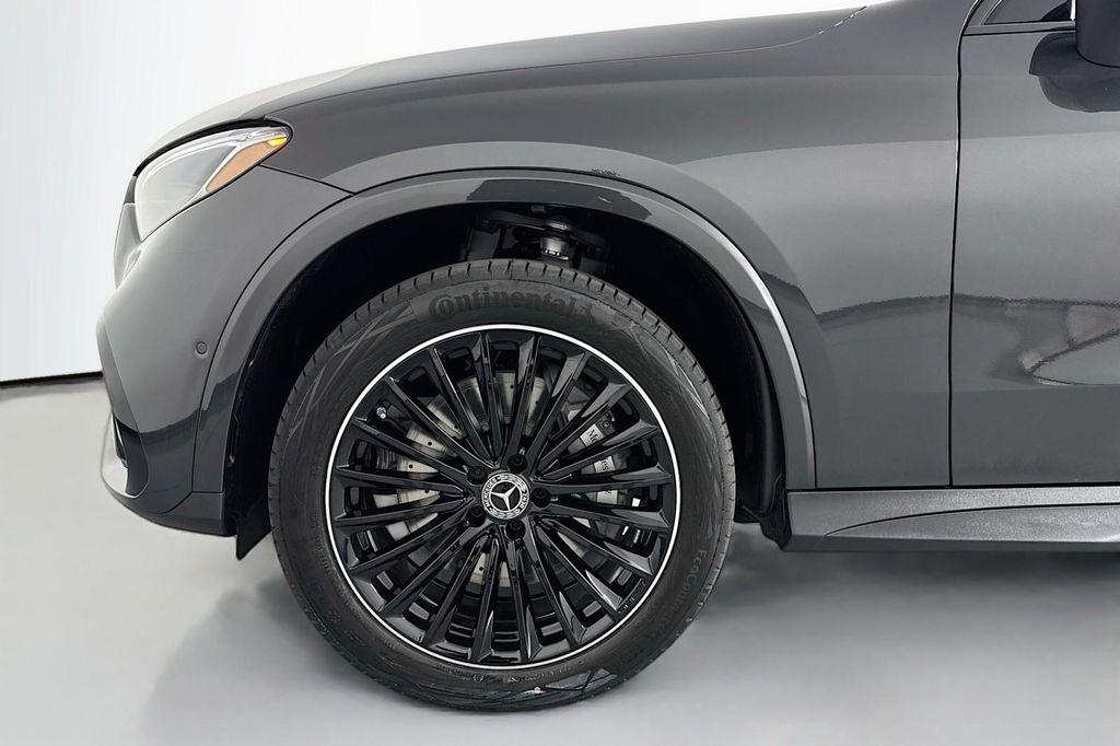 new 2026 Mercedes-Benz GLC 300 car, priced at $67,265