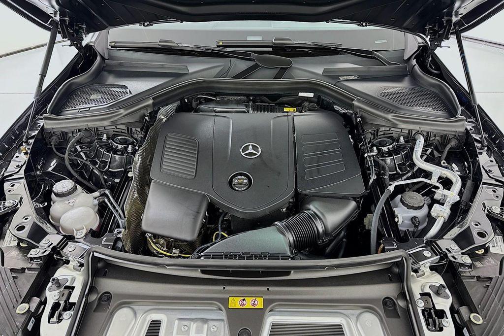 new 2026 Mercedes-Benz GLC 300 car, priced at $67,265