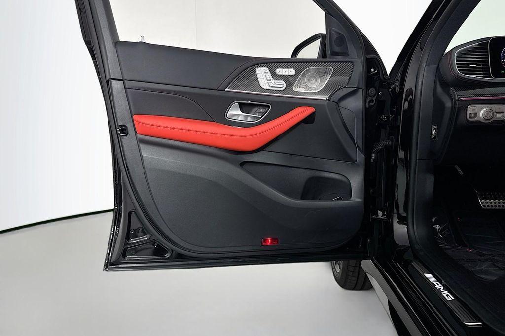 new 2025 Mercedes-Benz AMG GLE 53 car, priced at $101,135