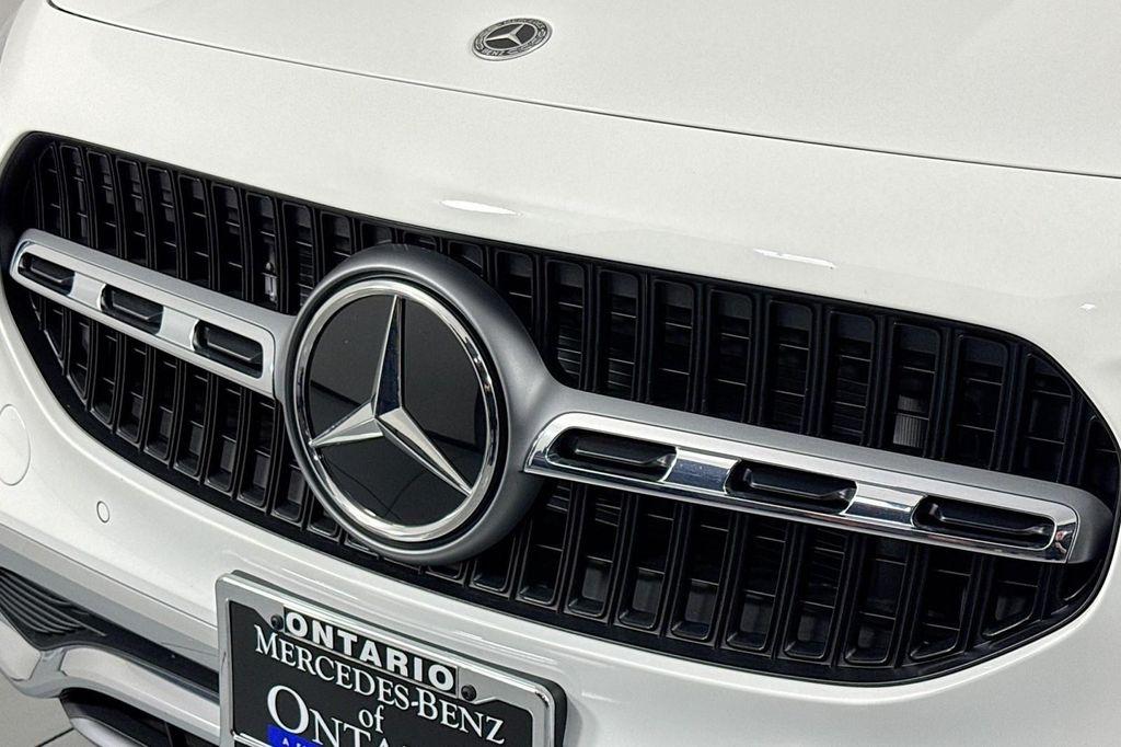 new 2025 Mercedes-Benz GLA 250 car, priced at $45,845