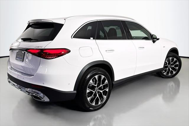 new 2025 Mercedes-Benz GLC 350e car, priced at $62,815