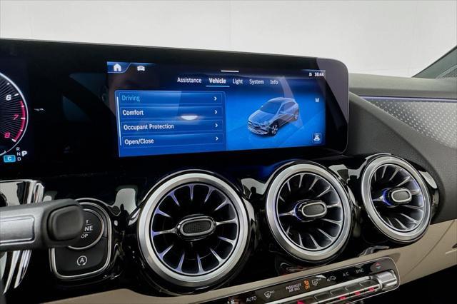 new 2025 Mercedes-Benz GLA 250 car, priced at $44,345
