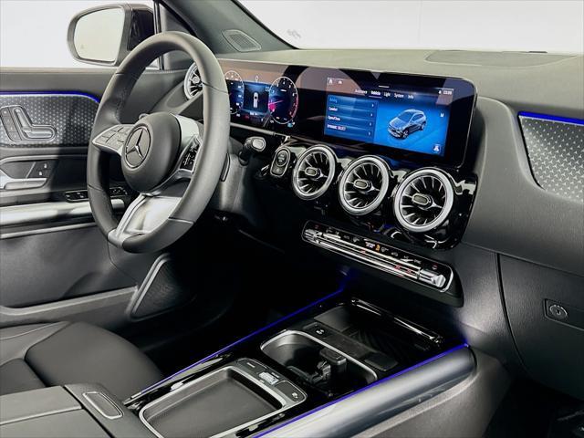 new 2025 Mercedes-Benz GLA 250 car, priced at $44,345