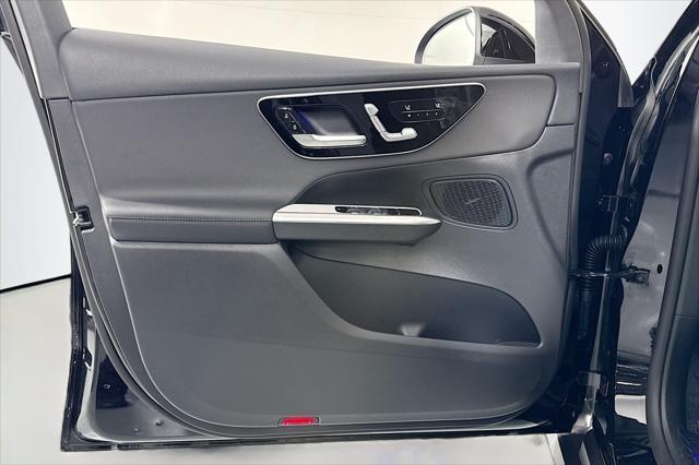 new 2025 Mercedes-Benz GLC 350e car, priced at $63,415