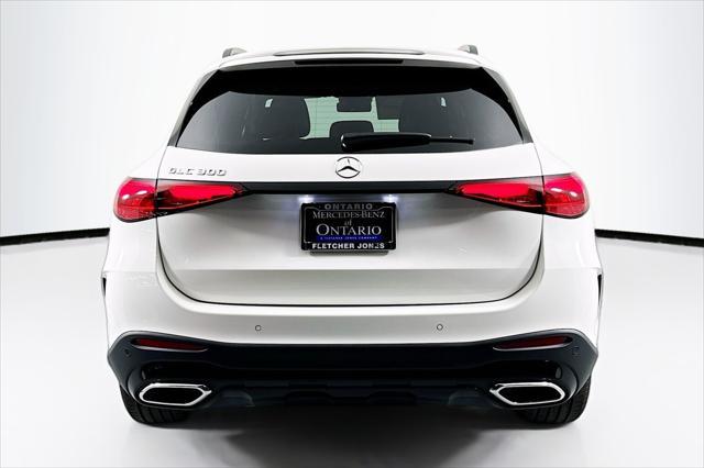 new 2025 Mercedes-Benz GLC 300 car, priced at $61,925