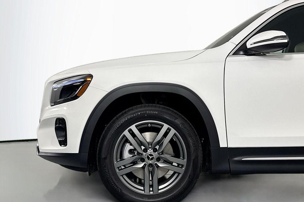 new 2026 Mercedes-Benz GLB 250 car, priced at $46,790