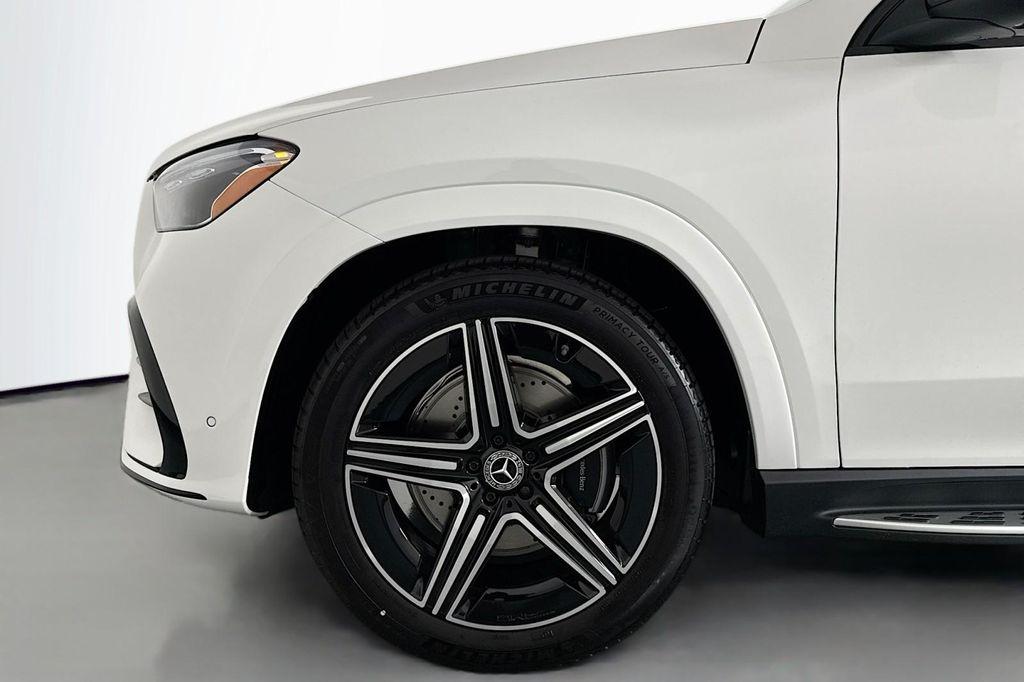 new 2026 Mercedes-Benz GLE 450 car, priced at $81,950
